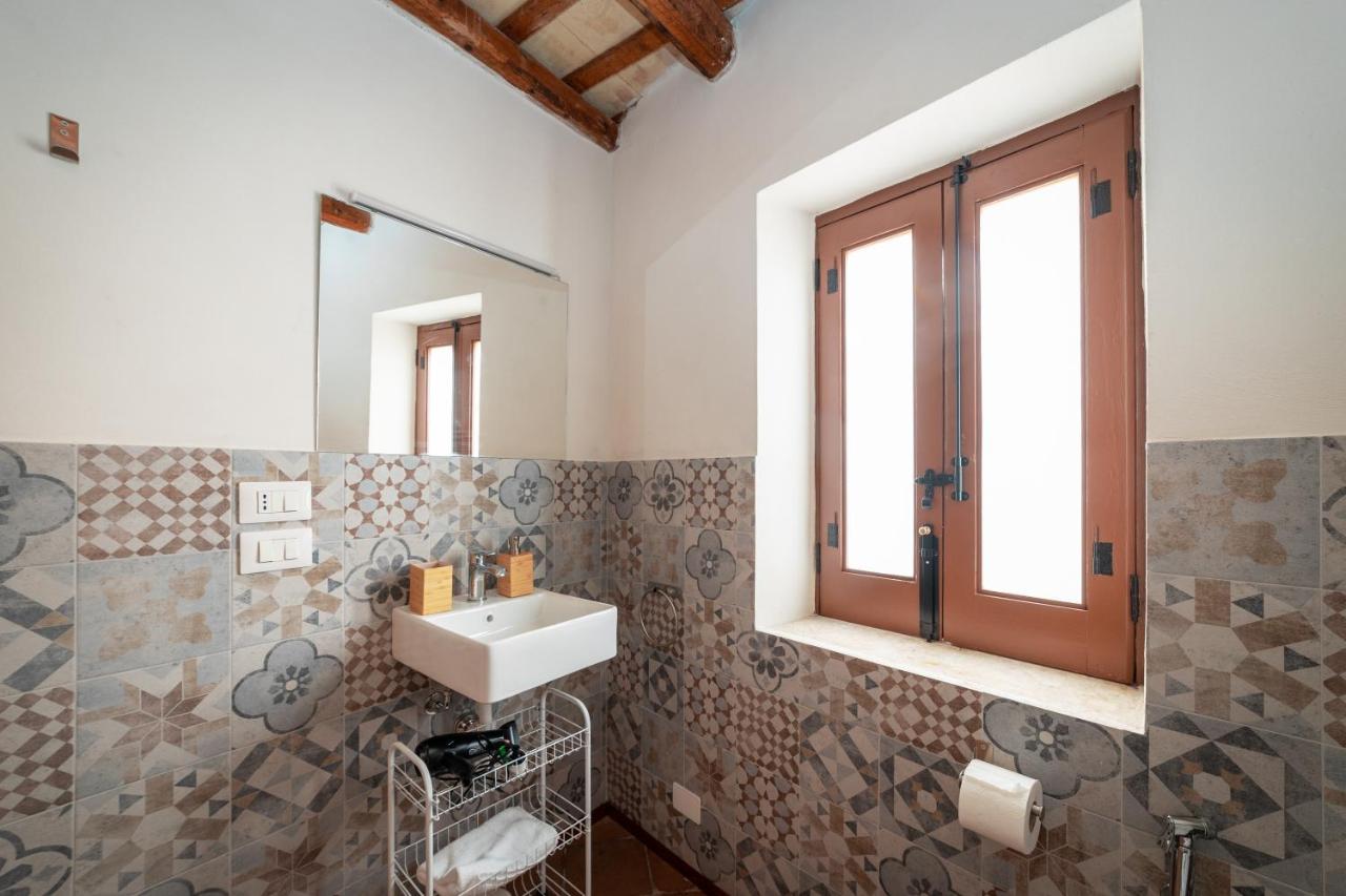 Sicily Home-Affittacamere Mediterraneo มาร์ซาลา ภายนอก รูปภาพ